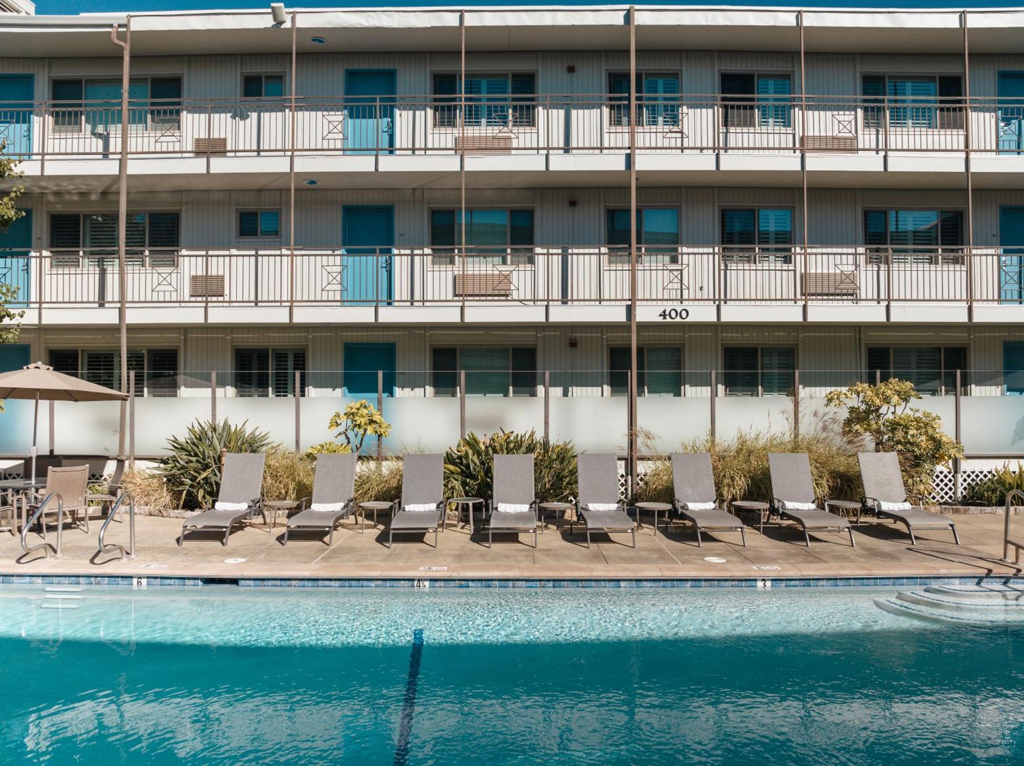 Marin Suites Hotel Corte Madera Bagian luar foto
