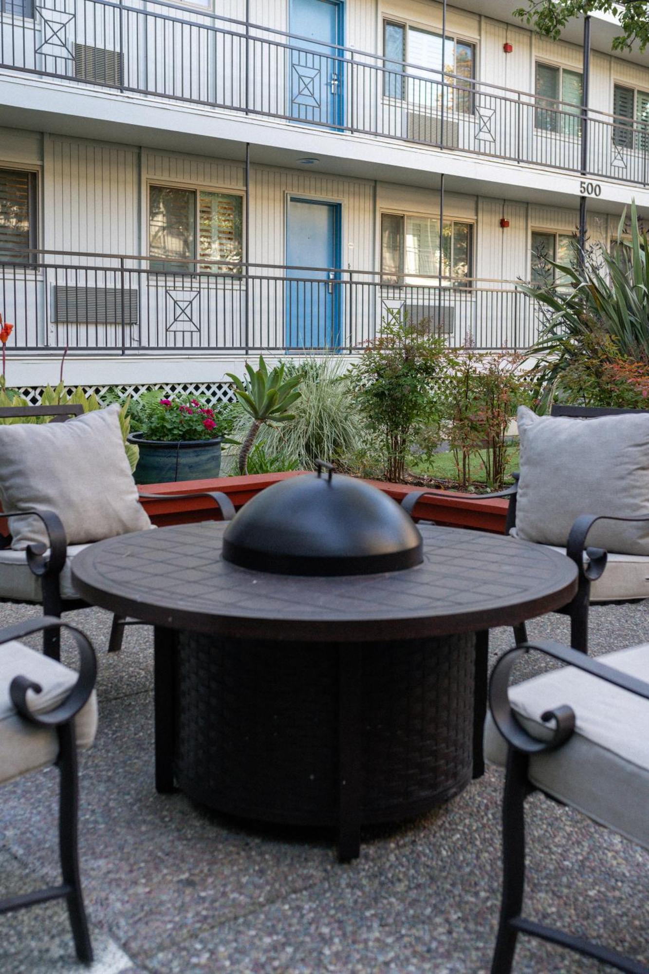 Marin Suites Hotel Corte Madera Bagian luar foto
