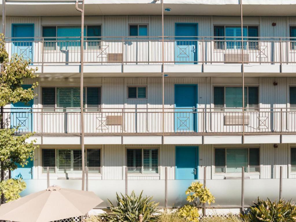 Marin Suites Hotel Corte Madera Bagian luar foto